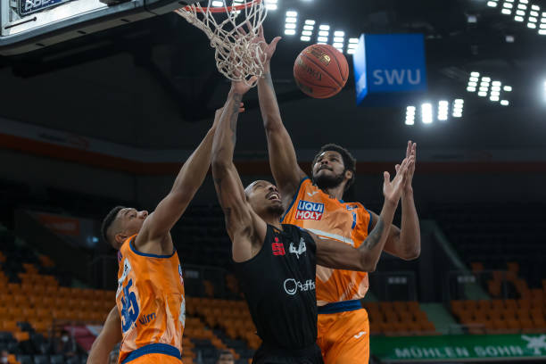 他的崛起也 他的崛起也